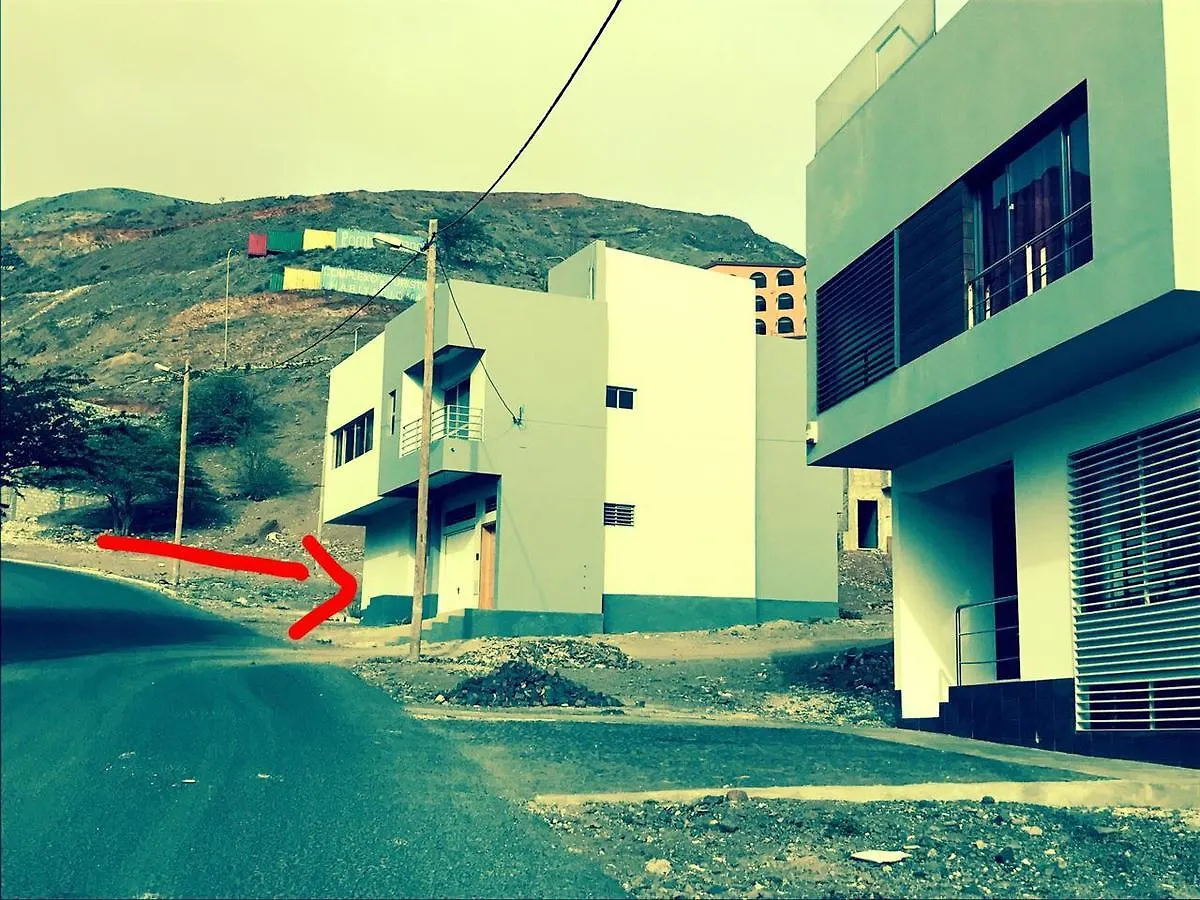 Apartamento T1 Família Luz Mindelo